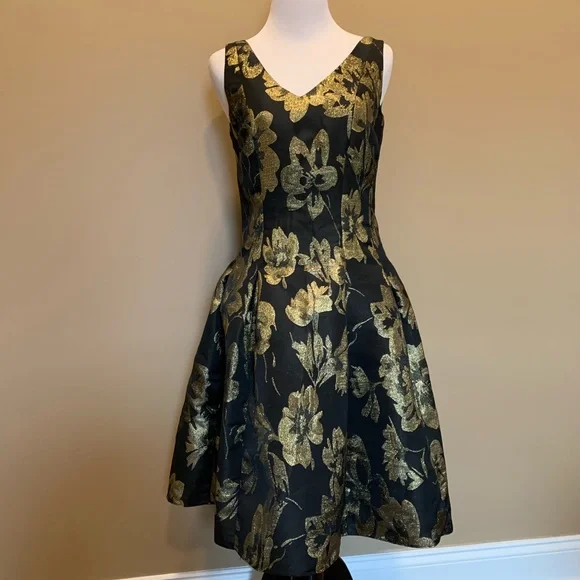 green emerald velvet dress Dorothy Perkins Dp Luxe Gold Jacquard Mini Dress, 10, Gold : Amazon.co.uk:  Fashion main image 0